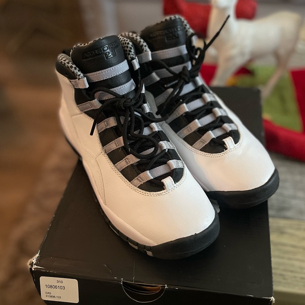 VNDS Air Jordan Retro (X) 10 Steel 2013 - Size 7Y - 100% Authentic